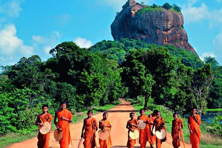 Kandy To Sigiriya Day TripKandy to Sigiriya Day Trip By Tuk Tuk