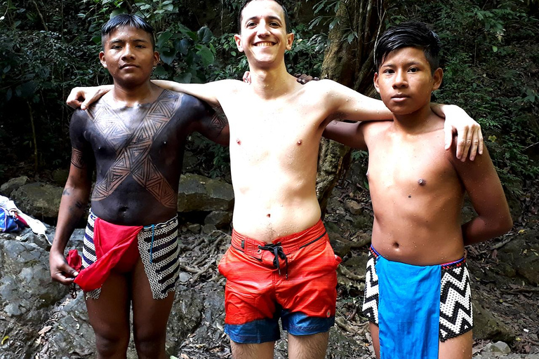 Panama Stad: Bezoek onze Emberá inheemse cultuur, jungle en watervallen