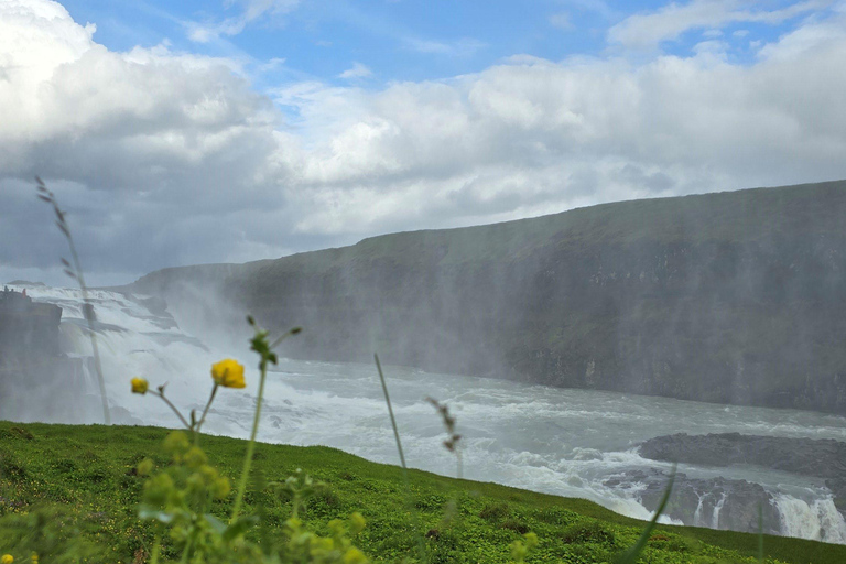 Golden Circle: Private Tour for up to 7 PAX /7 Hours/