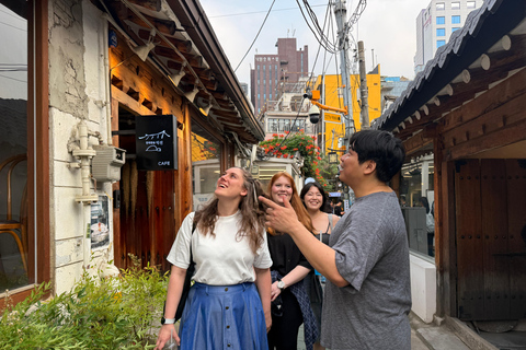 Seoul: Jongno 3-Ga and Ikseon-Dong Tour with Street Food