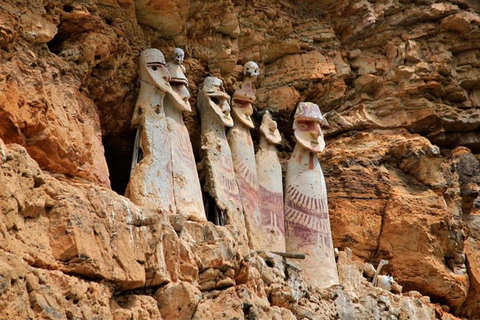 Chachapoyas: Karajía Sarcophagi & Quiocta Cave Tour