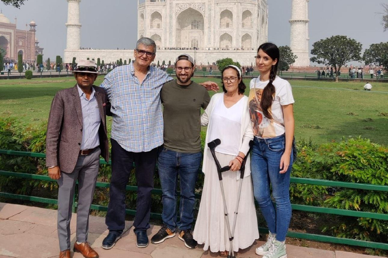 Z Jaipuru: Taj Mahal, Agra Fort i Fatehpur Sikri TourZ Jaipur:- Samochód, przewodnik, kierowca, bilety wstępu i lunch