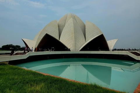 Delhi: tour mattutino spirituale, visita ai templi e colazione