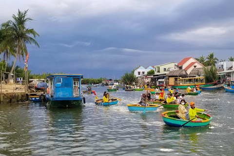 Da Nang: Montagna di Marmo, Villaggio del Cocco, Hoi An con Pranzo