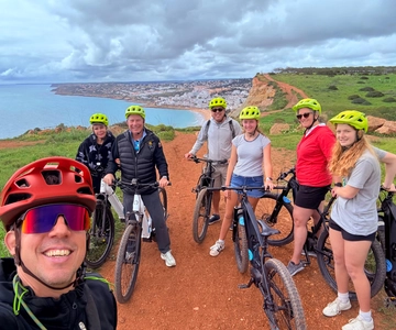 Algarve: Lagos Sightseeing guided Tour with e-bikes
