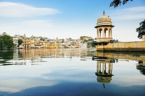 Udaipur: Private Stadt Highlights Tagestour & Bootsfahrt