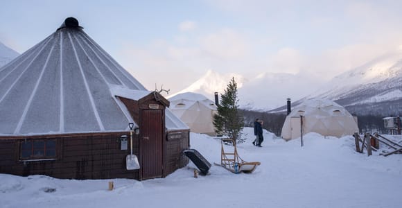 From Tromsø: Daytime Wilderness Experience at Camp Tamok
