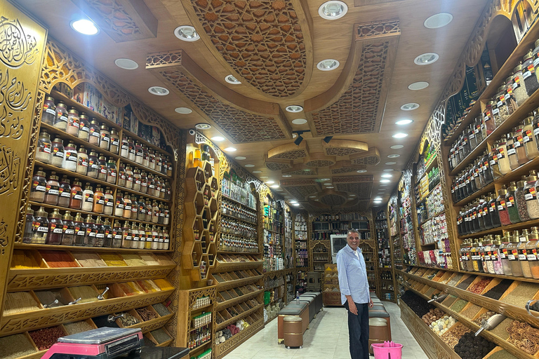 Cairo: Souvenir Shopping Tour with Private Transfer