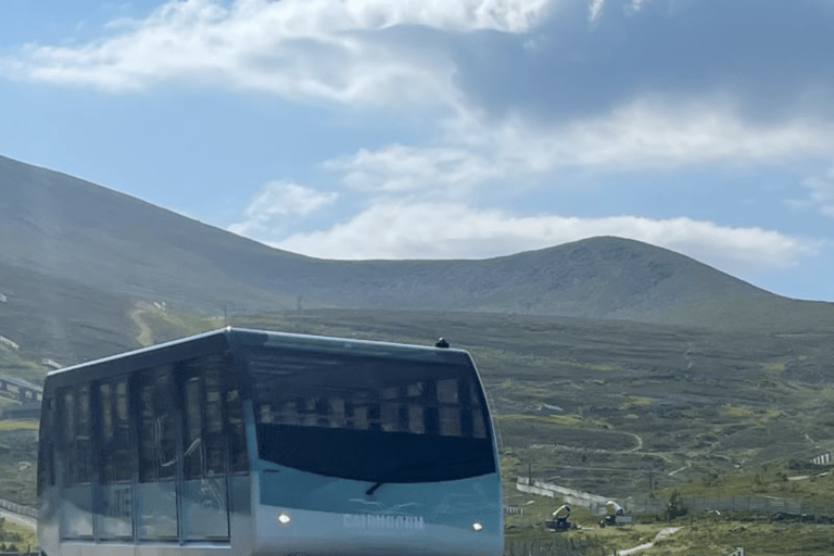 Inverness: Cairngorm Mountains and Highland Folk Museum Tour