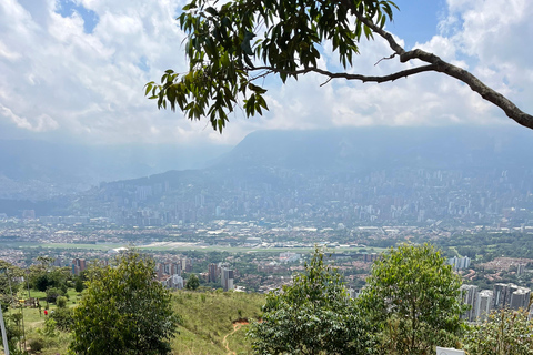 MEDELLÍN: Hiking to the Clouds: Explore the Cerro de las 3 Cruces (3 Crosses Hill)