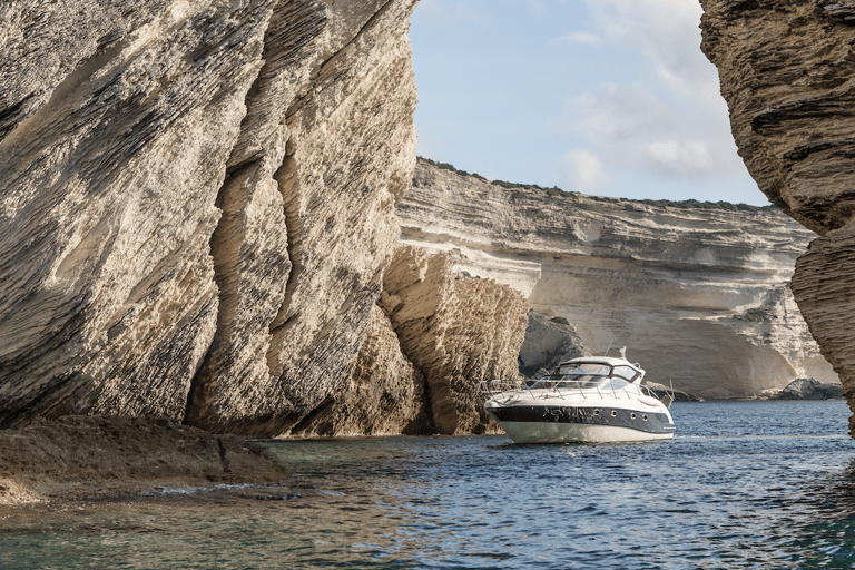 Visiter Bonifacio par la mer