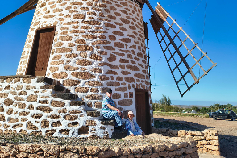 Middle of the Island: Off the beaten track Private Tour Fuerteventura: Betancuria & Puertito Los Molinos PrivateTour