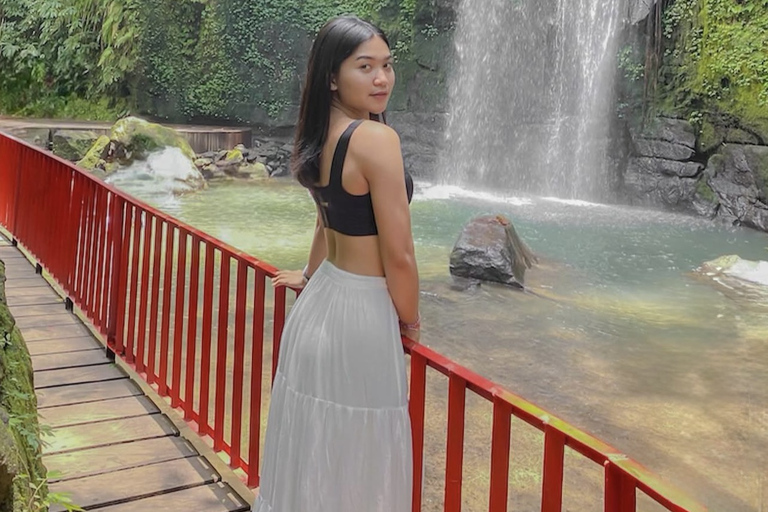 Ubud 3 Hidden Waterfalls & Tegalalang Rice Terrace Tour
