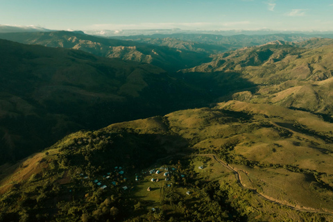 Fiji: 3 Day/2 Night Hiking Tour with Remote Village Stays