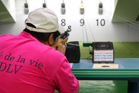 سيول: رماية على الطريقة الأولمبية وتجربة طعام كوري