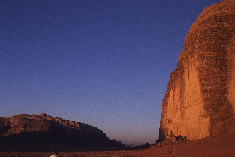 瓦迪拉姆沙漠探险之旅：超越地平线2-Hour 4x4 Safari