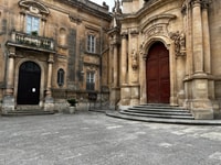 Ragusa Ibla, begeleide tour met voedselproeverijen - Housity