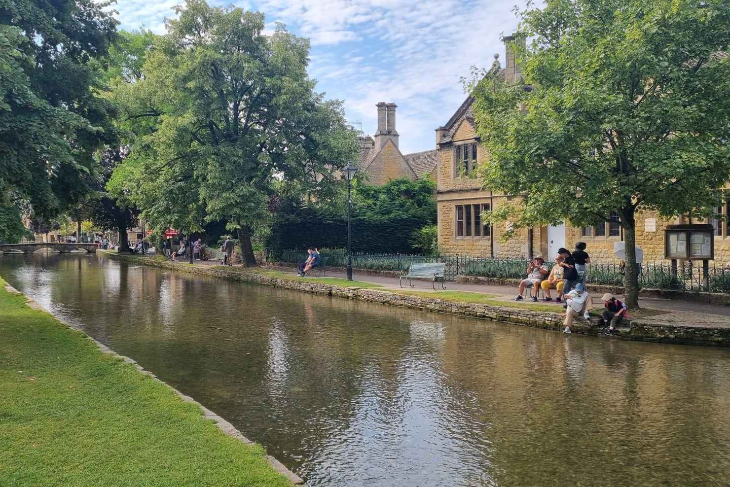 London: Top 7 Cotswolds Stops plus Shakespeare's Stratford