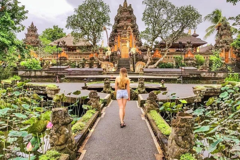 Ubud: Temple, Jungle Swing, Spa, and Day Club Tour