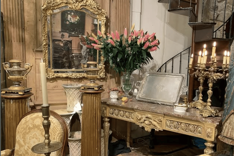 Tour privado por galerías y un estudio de arte con champánPrivate Art Tour in Galleries and Art Studio with Champagne