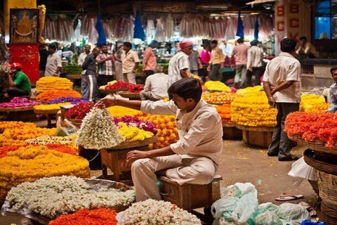 Old Bangalore Walking Tour: Palace, Fort, Temples & Market