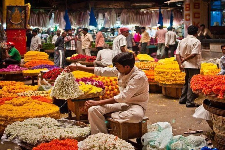 Old Bangalore Walking Tour: Palace, Fort, Temples & Market