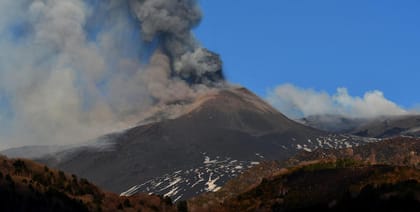 Mount Etna or Etna & Taormina Day Trip from Palermo