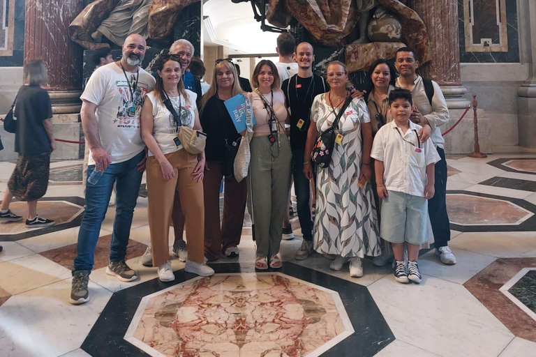 St. Peter's Basilica: Guided Tour with Priority access St. Peter's Basilica French Guided Tour