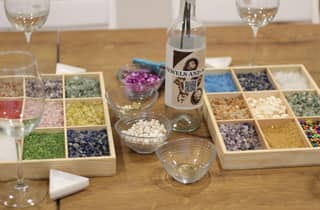 Schmuck-Workshop und unbegrenzter Wein in Madrid