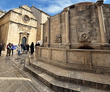 Dubrovnik: Walking tour of the Old Town- Comfort Hours