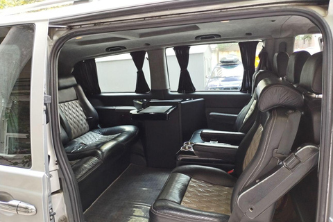 Private Roundtrip Airport Transfer