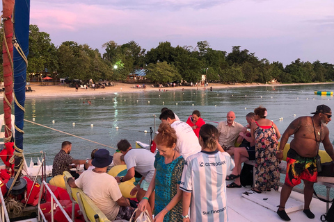 Montego Bay: Sunset Catamaran Cruise & Bioluminescent Lagoon