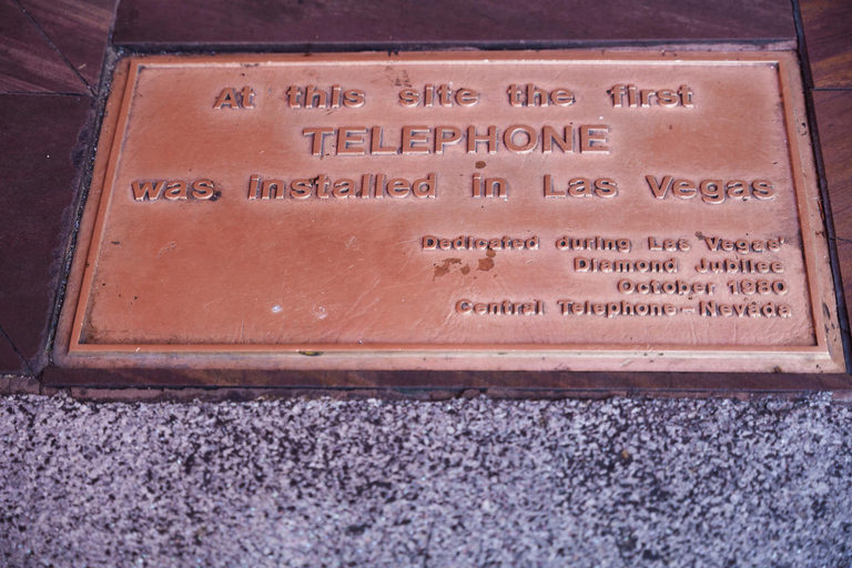 Vegas in 60 Minutes: A Downtown Story Experience