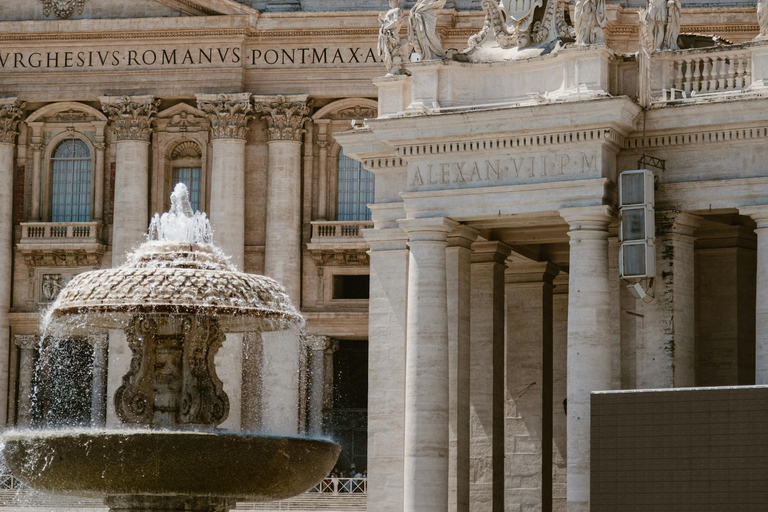 Rom: Petersdom mit reserviertem Eintritt + AudioguideRom: Reservierter Eintritt in den Petersdom + Audioguide