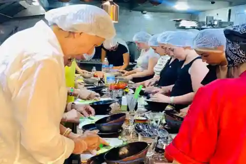 Marrakech: Clase de cocina marroquí con servicio de recogida