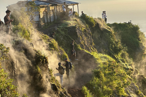 Mount Batur Sunrise Hiking – Sharing Tour with Ubud Pickup Meeting point - Group price option