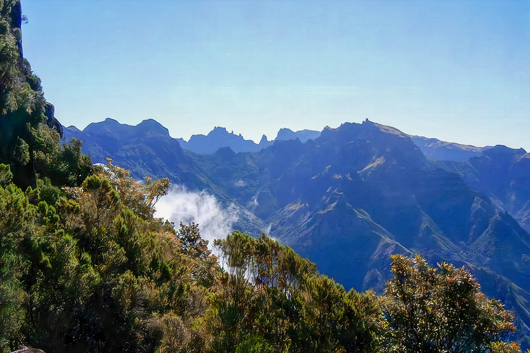 Madera: piesza wycieczka z Pico Arieiro do Pico Ruivo