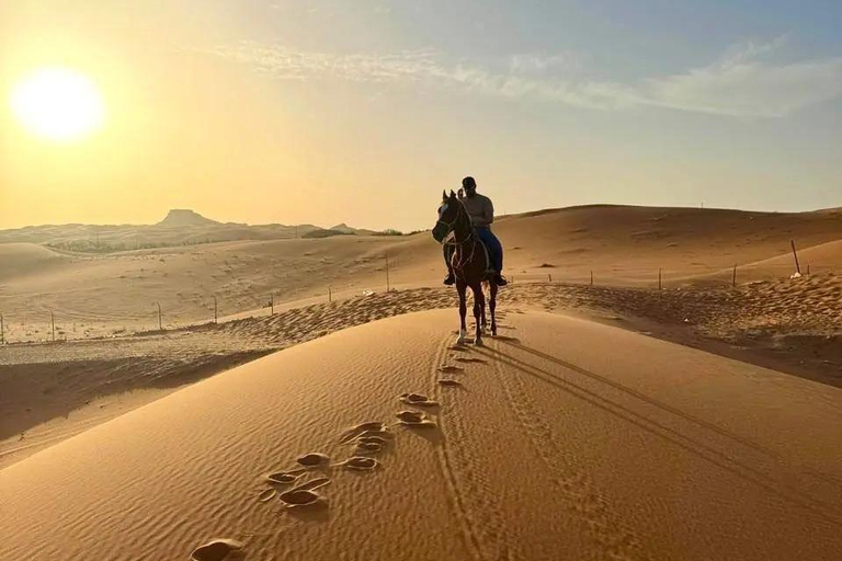 Riyadh: Guided Horseback Riding Tour with photography & Tea Price per person including transportation