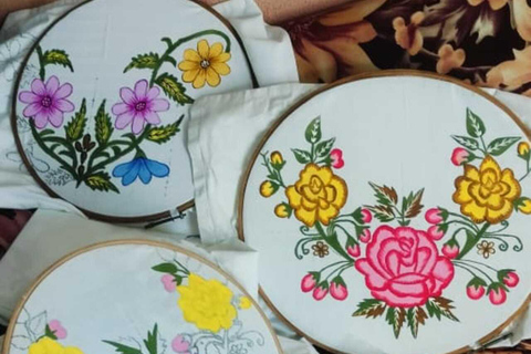 Agra: Workshop i färgglad tygmålning i ett lokalt hem