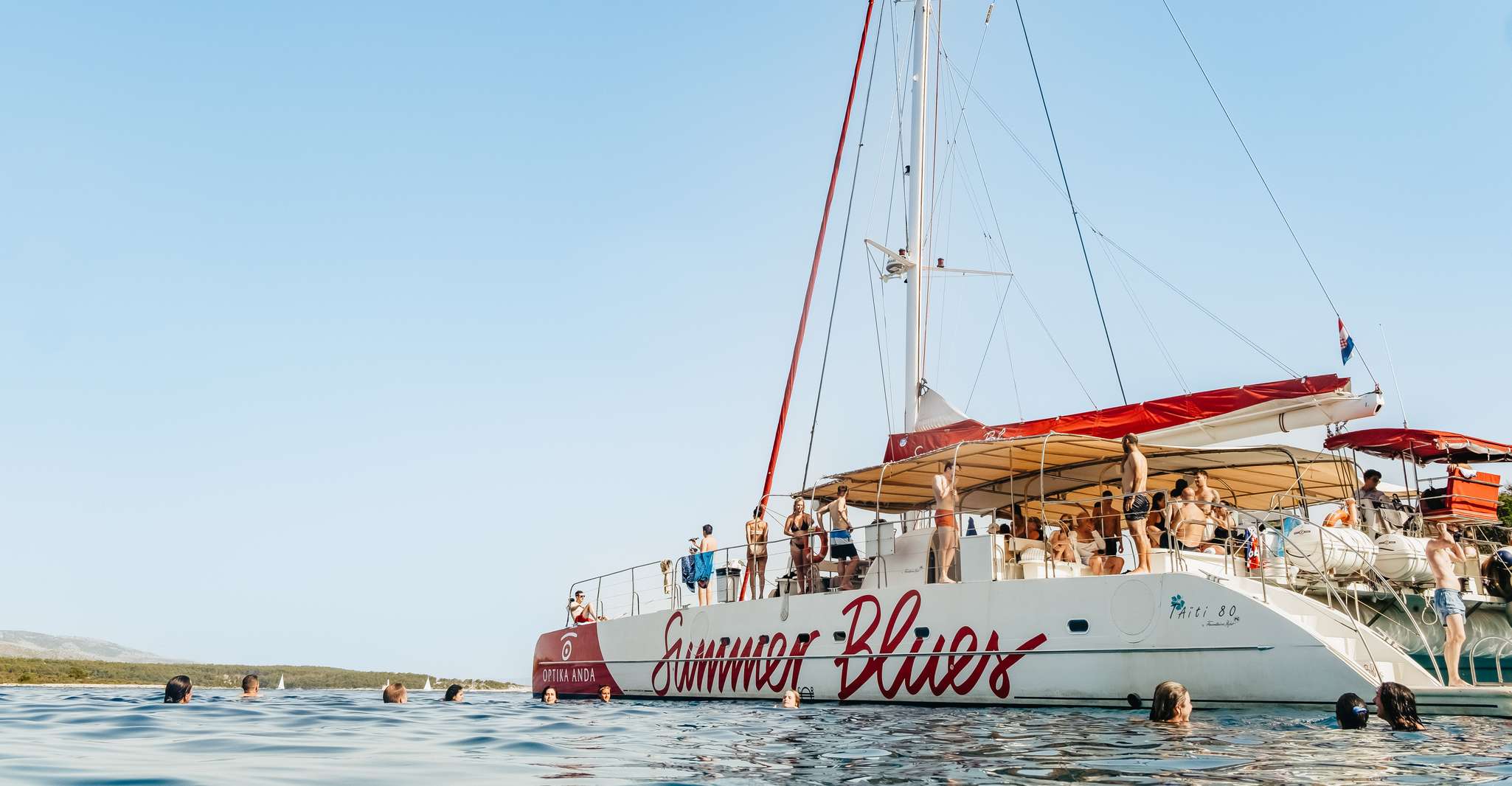 Croisière en catamaran d'une journée à Split vers les îles Hvar et Pakleni - Hizvo