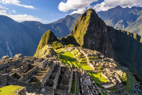 Citadelle inca et montagne Machu Picchu