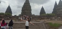 Sunrise Puntukstumbu, Borobudur, Lavatour, Prambanantemple. - Hizvo