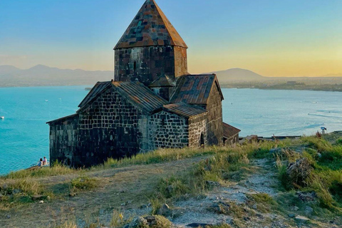 Garni, Geghard, Lake Sevan & Dilijan Tour & Lavash