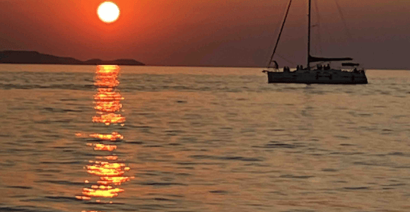 Heraklion small group sunset Sailing trip all inclusive.
