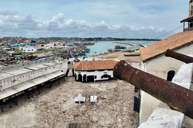 Accra: Cape Coast & Kakum Park Tour by "Trotro" Minibus