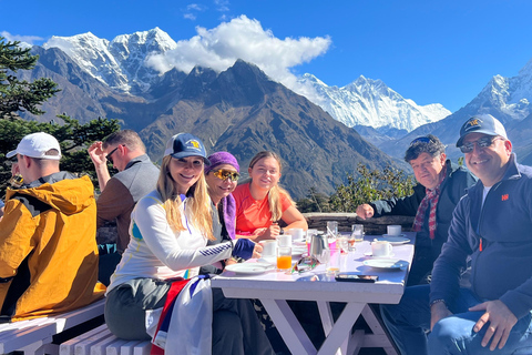 Katmandou : survol du camp de base de l'Everest en hélicoptère