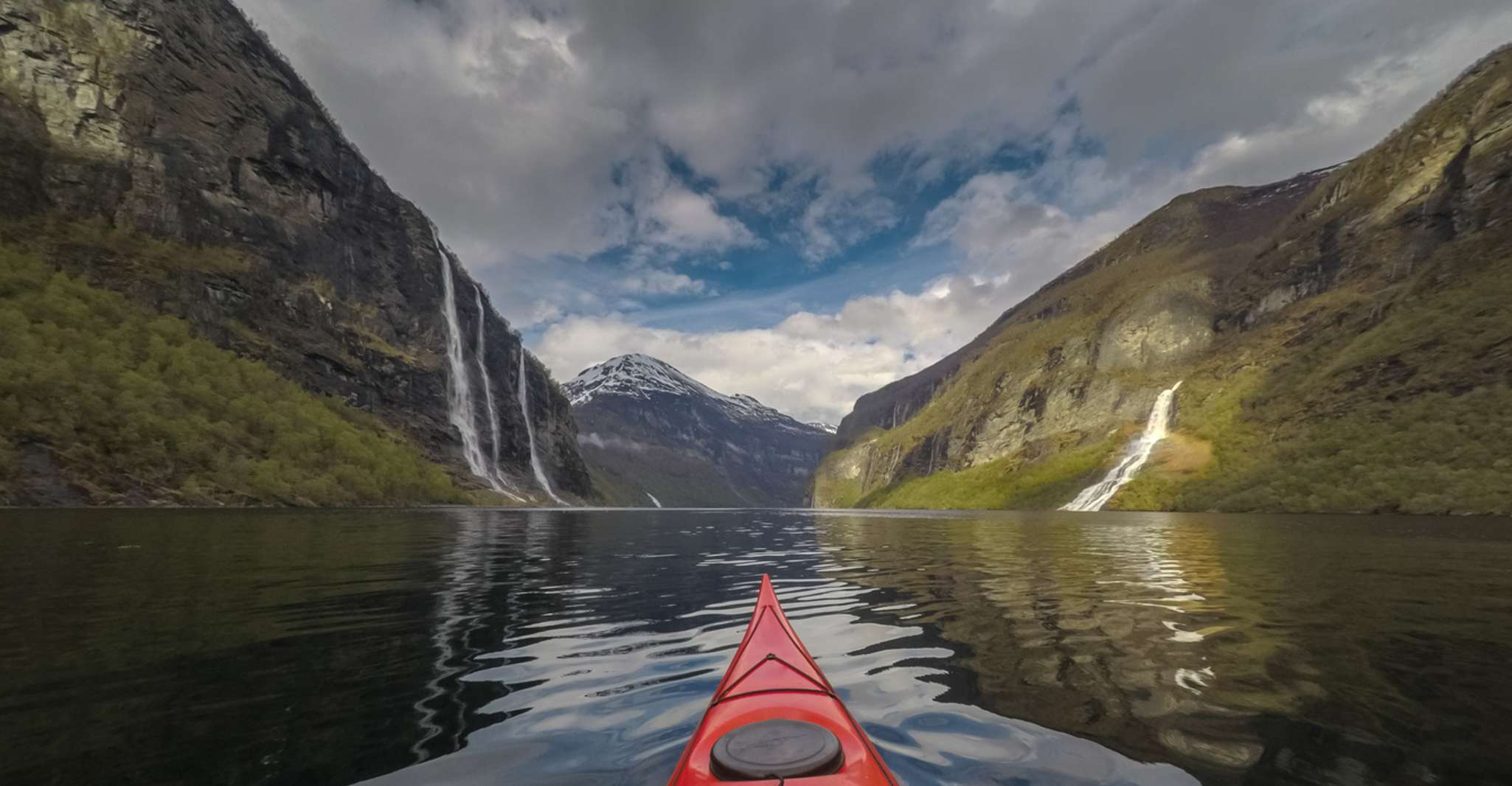 Geiranger, Guided Kayak Tour in Geiranger Fjord - Housity