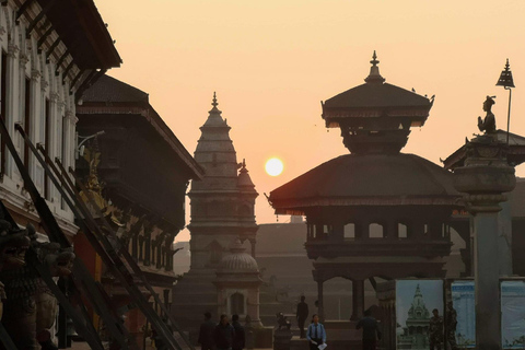 Visite touristique de Nagarkot au lever du soleil et de Bhaktapur