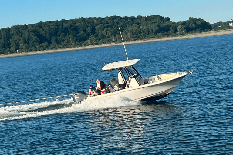 T/T Trilogy - 24’ Family Sportsman 24" Family Fishing Boat