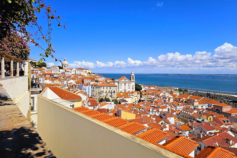Lisbon: Guided City Tour with Tuk Tuk Discover Old Town & Belem